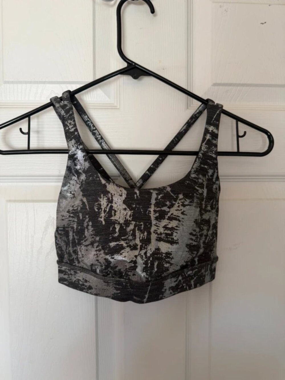 lululemon metallic print strappy sports bra size 4